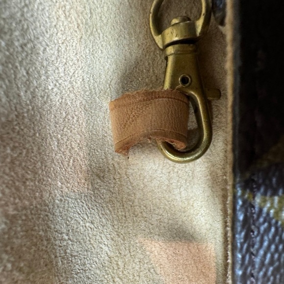 Authentic Louis Vuitton Twin GM Pochette Brown Monogram CA0070 - Picture 11 of 13